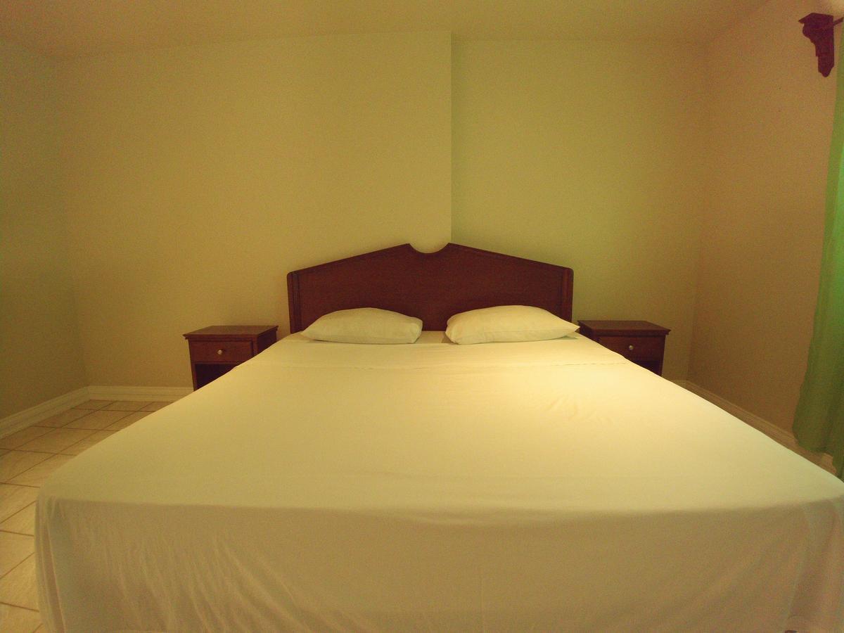 Pinneys Beach Hotel Nevis Charlestown Bagian luar foto