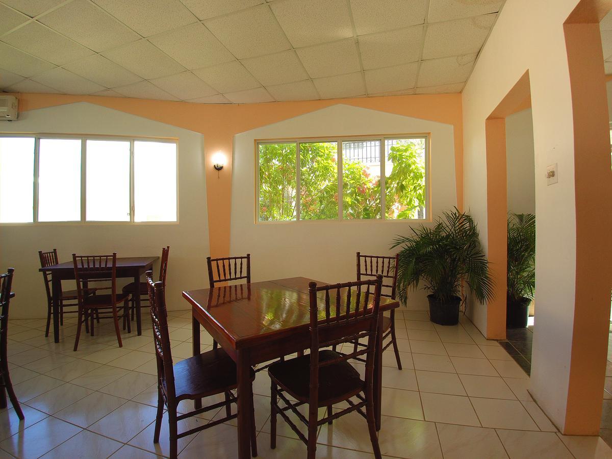 Pinneys Beach Hotel Nevis Charlestown Bagian luar foto