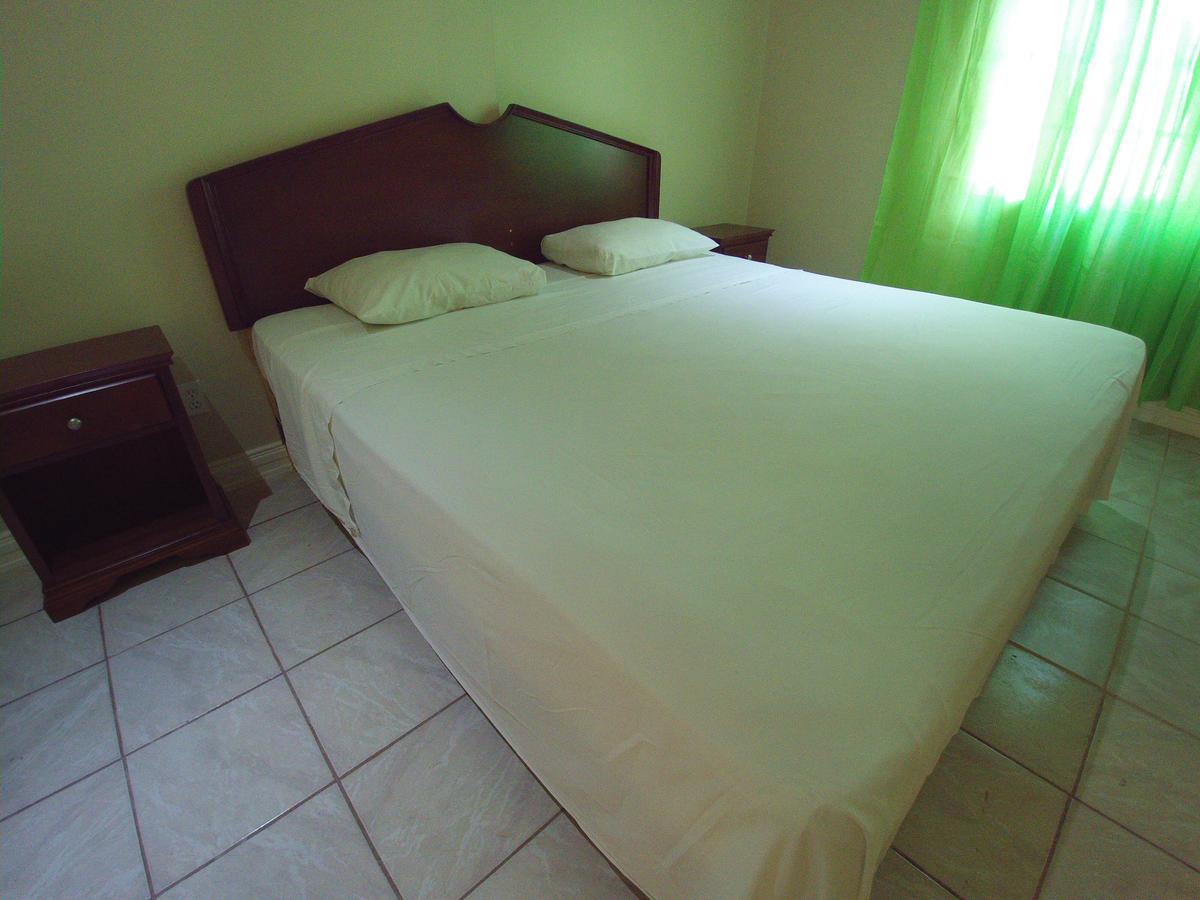 Pinneys Beach Hotel Nevis Charlestown Bagian luar foto